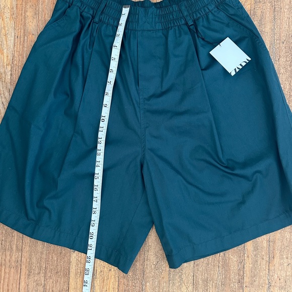 🦕 Zara Bermuda Shorts 🦕 - Picture 10 of 10